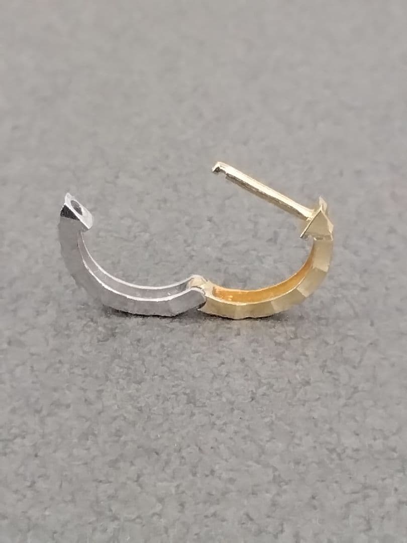 K18YG/WG地金ピアス　片耳用　　中古品