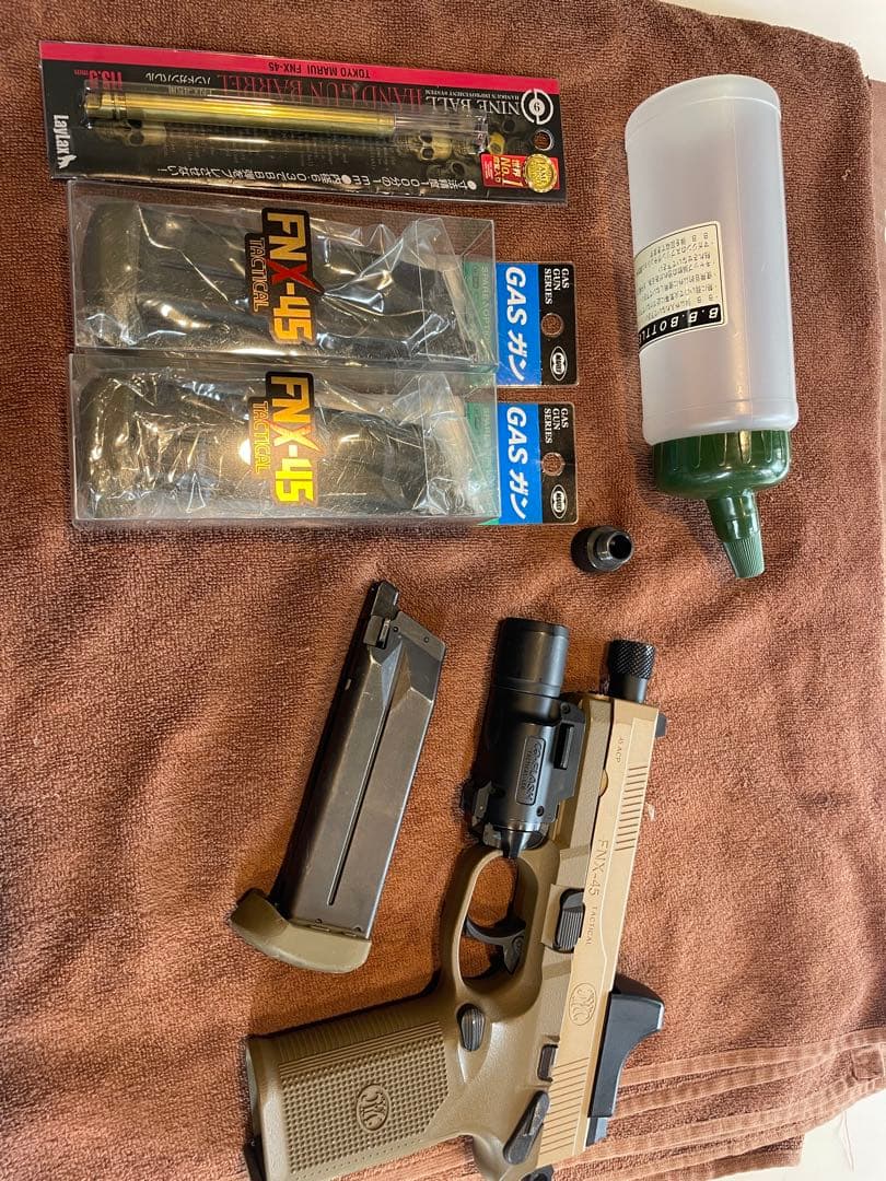 東京マルイ　FNX-45 TACTICAL スペアマガジン他色々