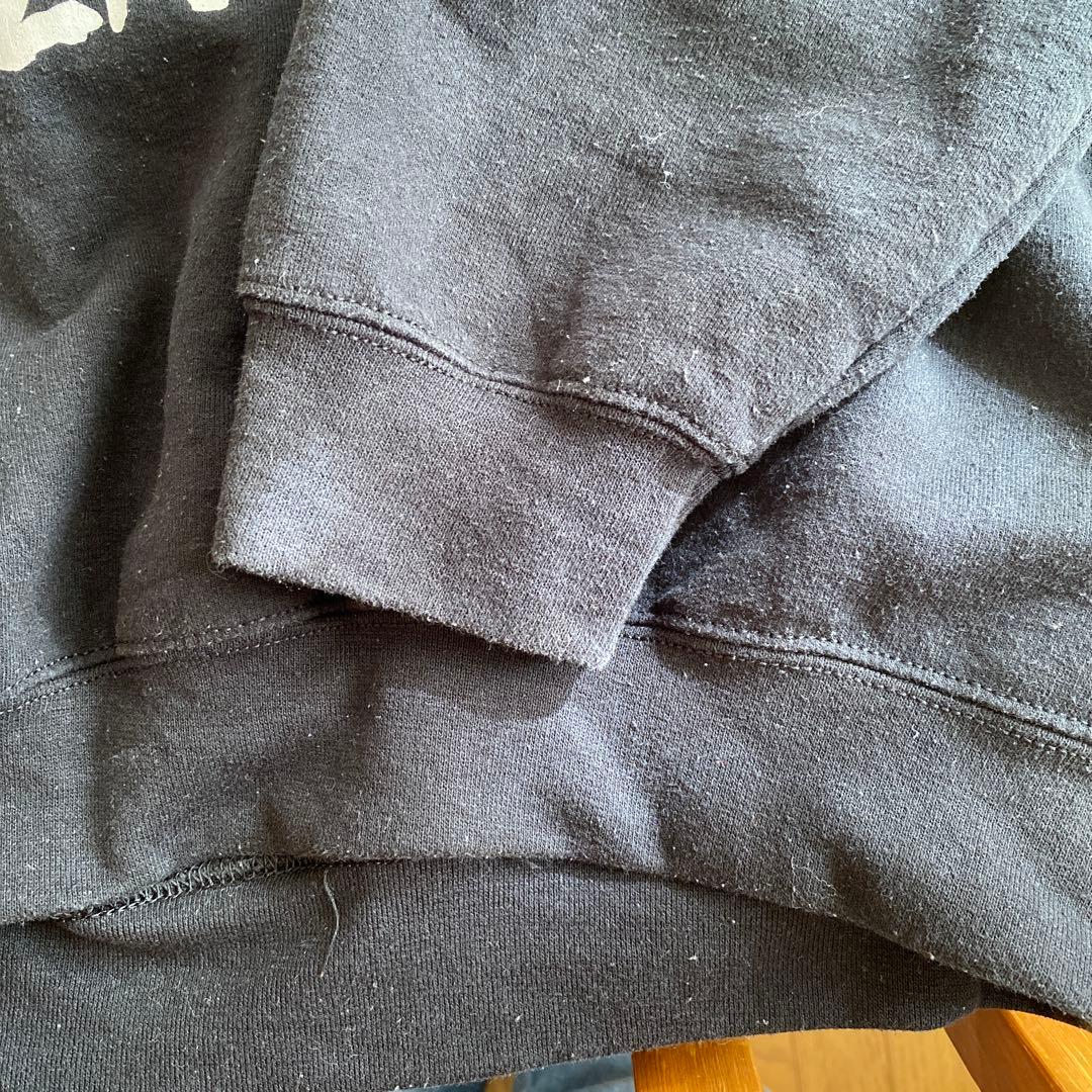 UNDER Rとロンハーマンのコラボレーションによる、武士（スウェットシャツ