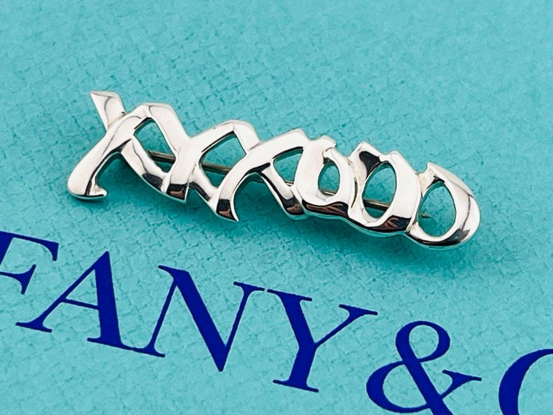 c933 ティファニー　パロマ・ピカソ　ラブ&キス　ブローチ　シルバー　925