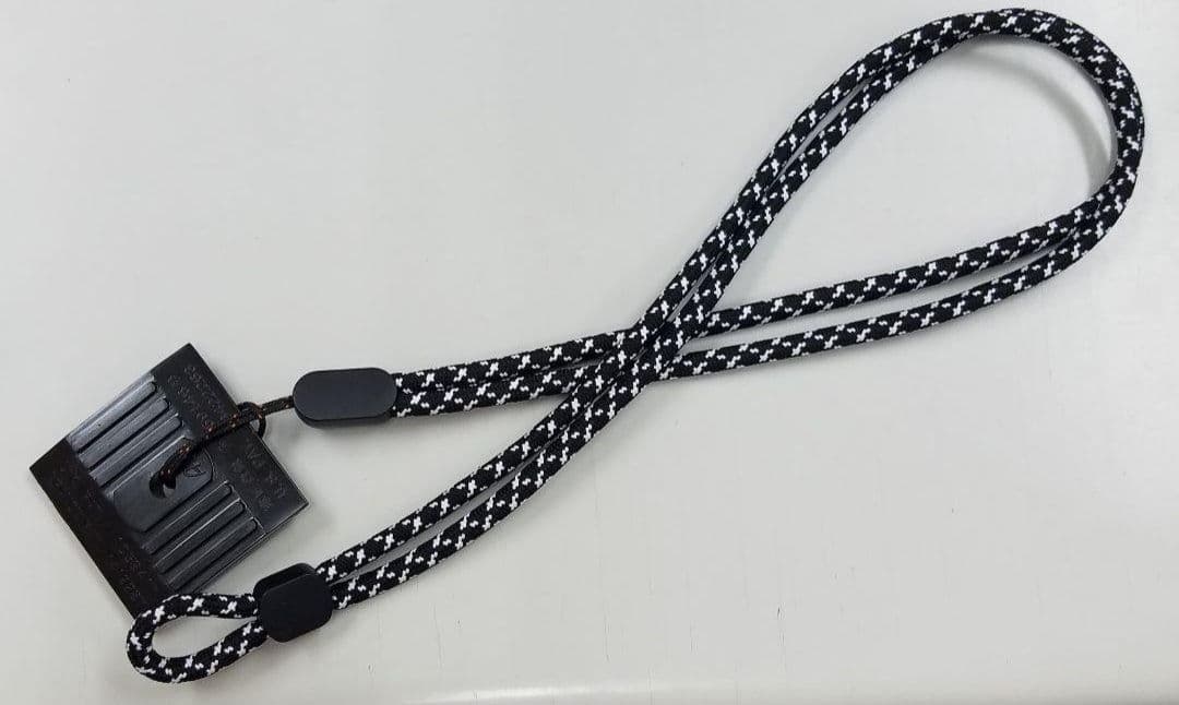 高機能プレート+玉川温泉セラミックボール他封入　ホック付ケース