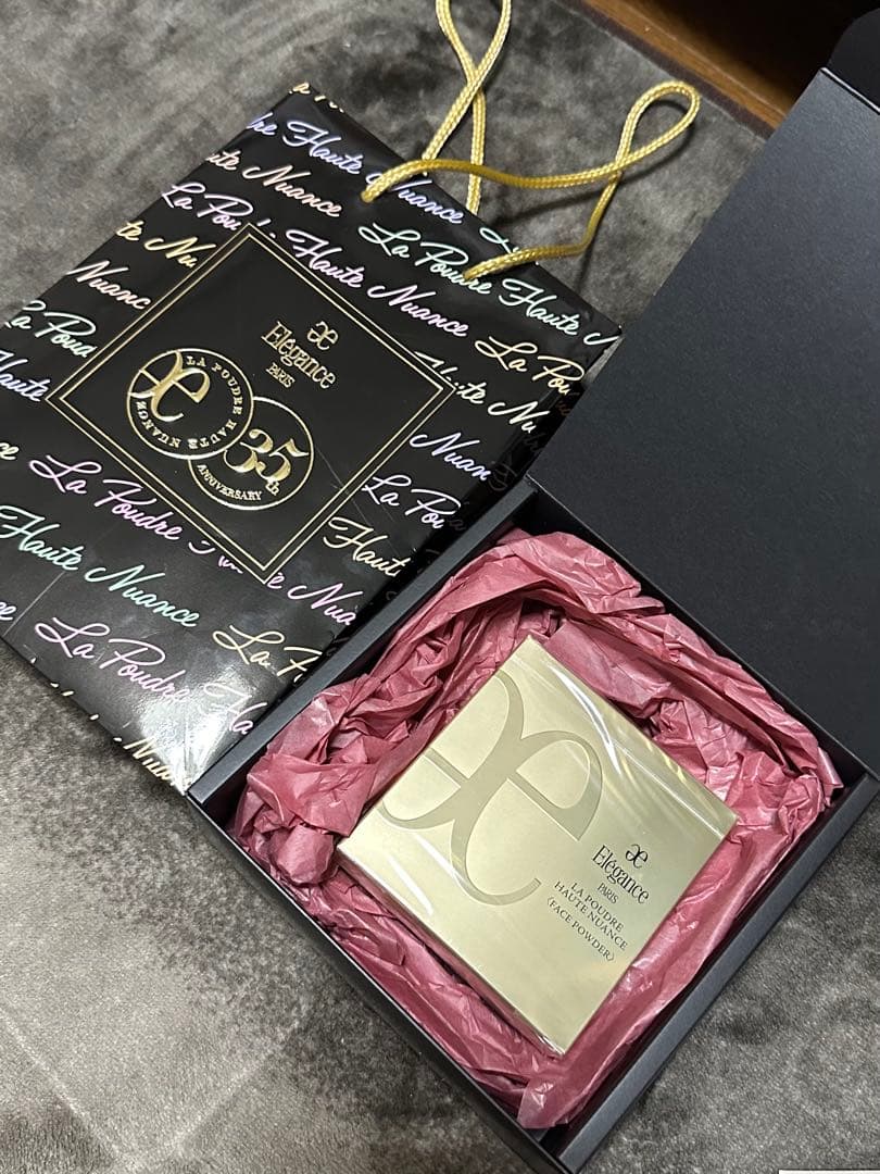 エレガンス ラ プードル オートニュアンス フェイスパウダー　新品未使用