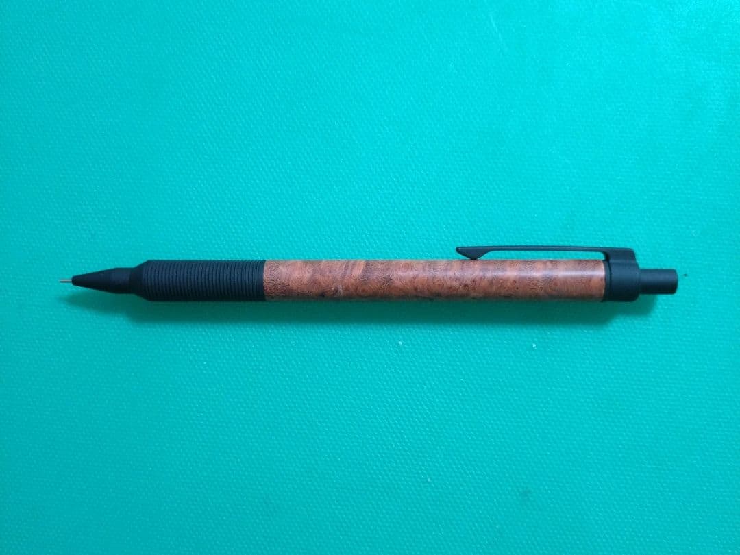 ラダイト ペンシル エバードロー 銘木モデル 0.5mm Mブラック 花梨瘤