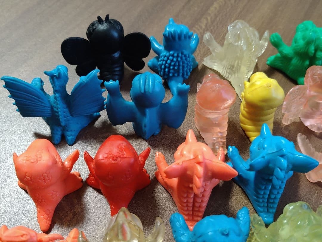 【当時物】ガシャポン ゴジラ怪獣軍団 63体セット