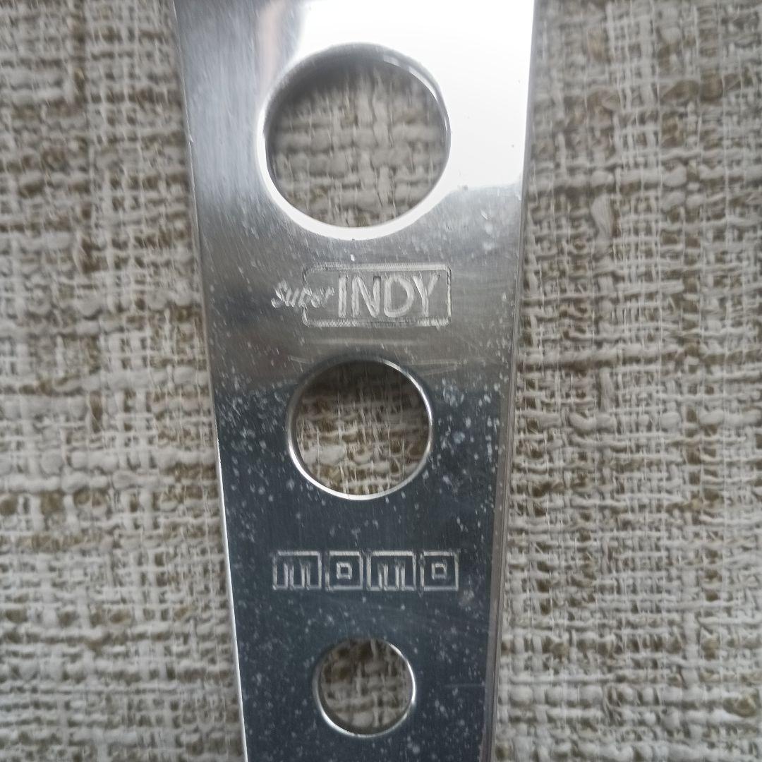 ウッドハンドル、momoです。 外径34,5か35位です。