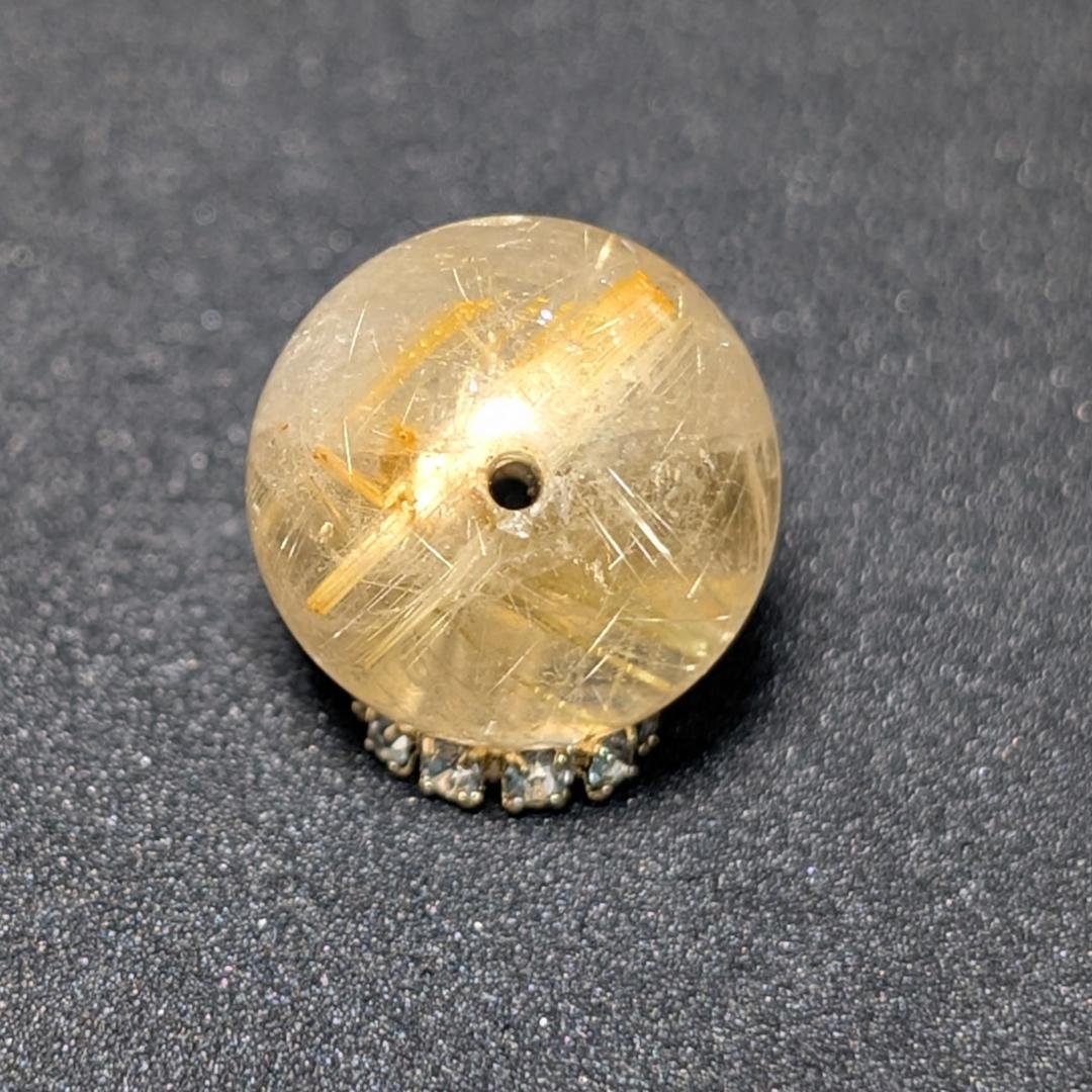 有馬英次　ゴールド タイチンルチル 13ミリ 1粒売り 貫通穴あり