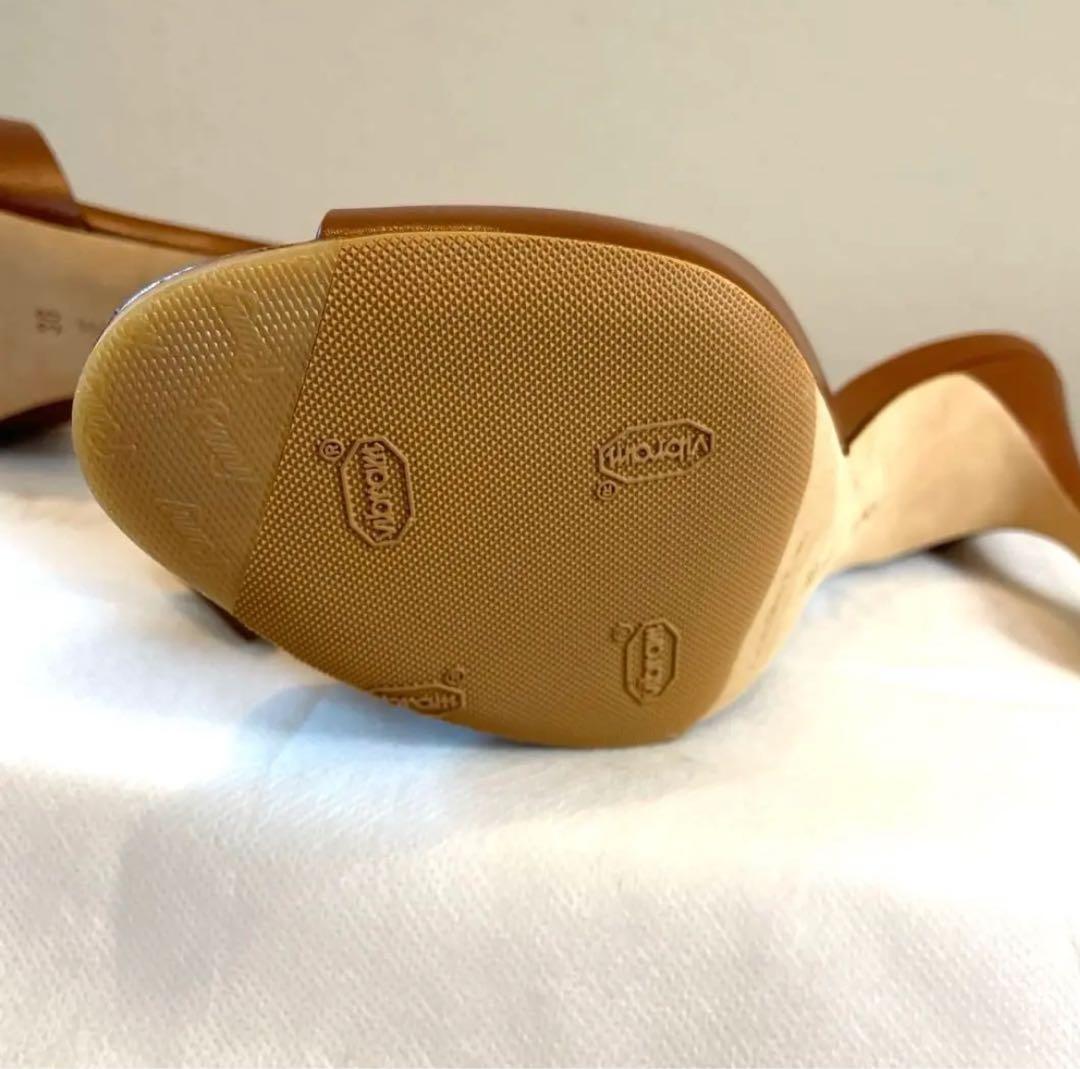 MANOLO BLAHNIK［未使用］希少 JADARONA ブラウンミュール