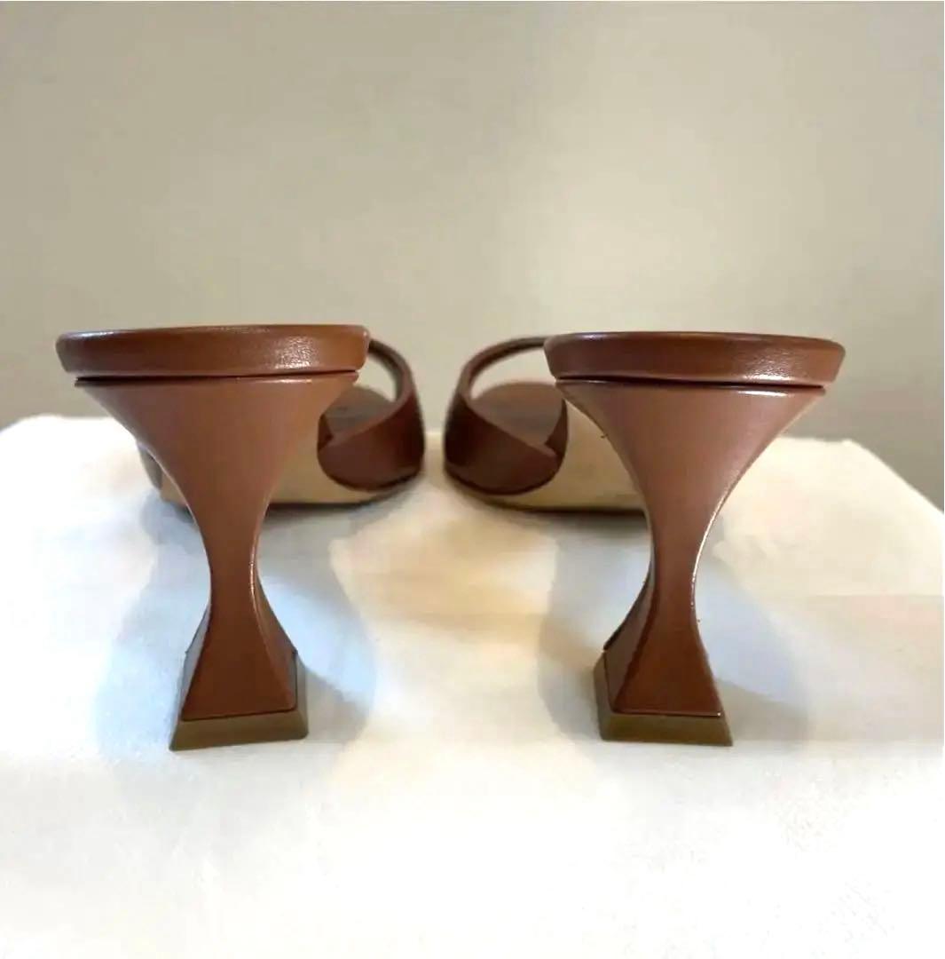 MANOLO BLAHNIK［未使用］希少 JADARONA ブラウンミュール