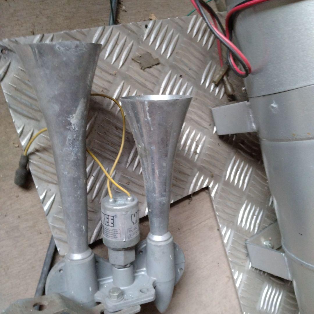 エアコンプレッサー デコトラ、旧車、軽トラ 引き取り希望です❢