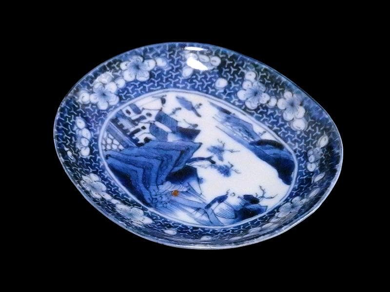 古伊万里　染付　墨弾き　梅に山村の図　手塩皿　A961AS-CWi