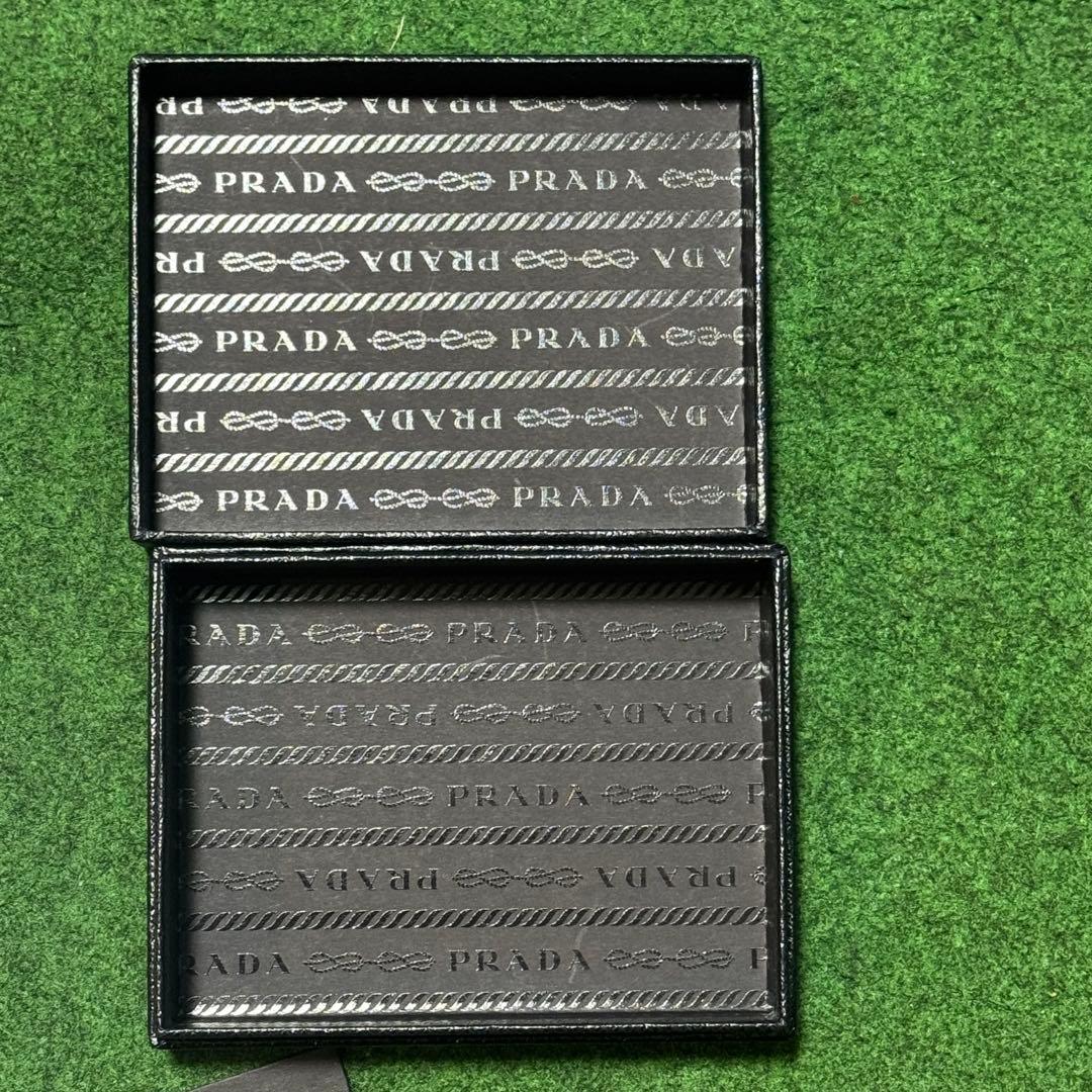 PRADA ブラックレザー 名刺入れ 箱付き