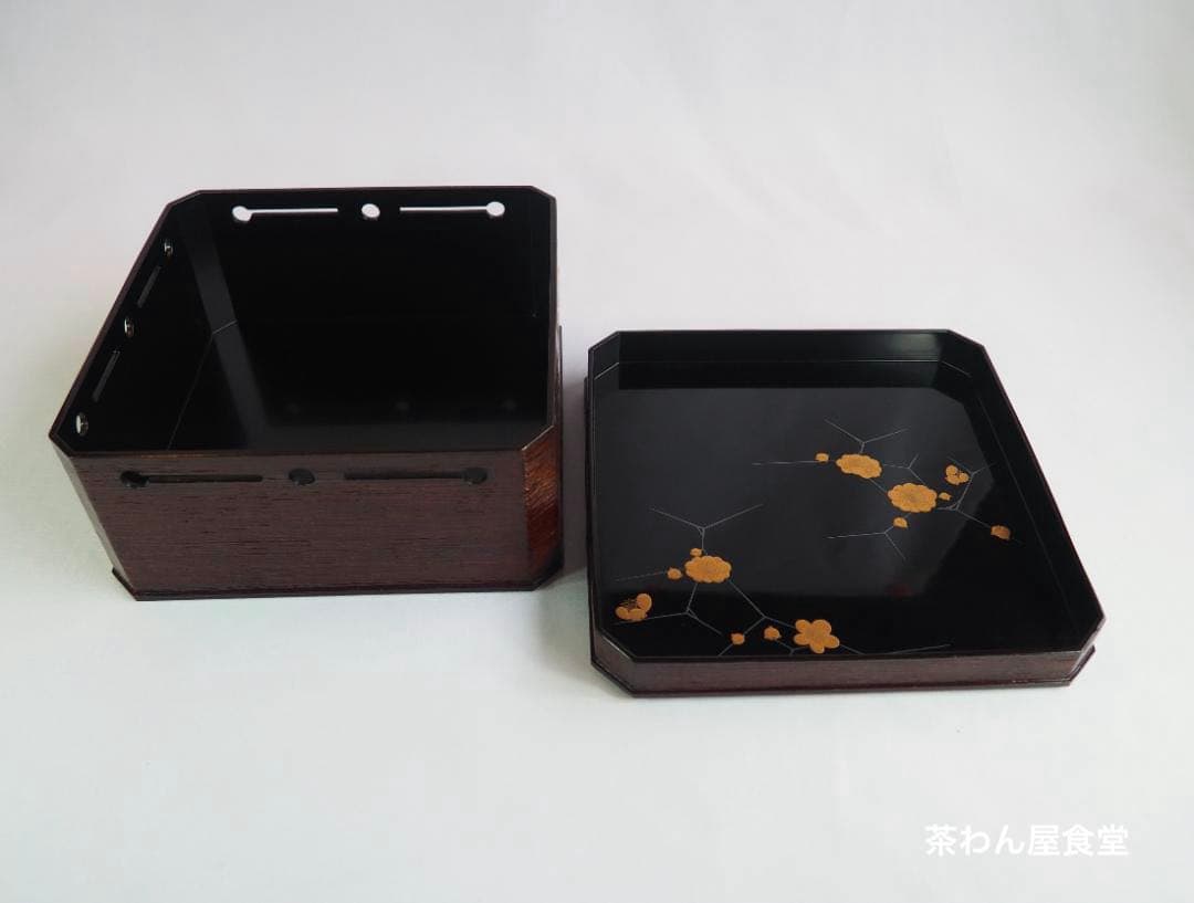 9代中村宗哲造『氷梅絵ヘギ目縁高』（共箱）