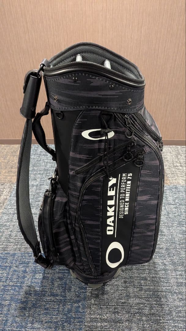 L*O様 OAKLEY キャディバッグ