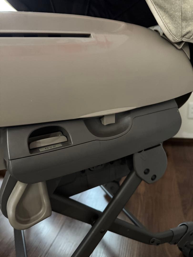 Combi ネムリラ　AUTO SWING BEDi EGシリーズ