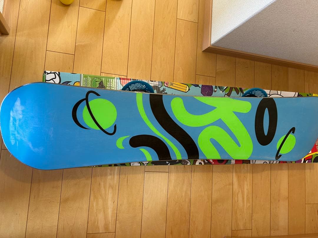 k2スノボードmini turbo110センチ　ブーツ21センチ　ウェアSサイズ