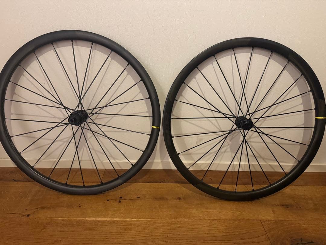 MAVIC COSMIC SLR32 シマノハブ