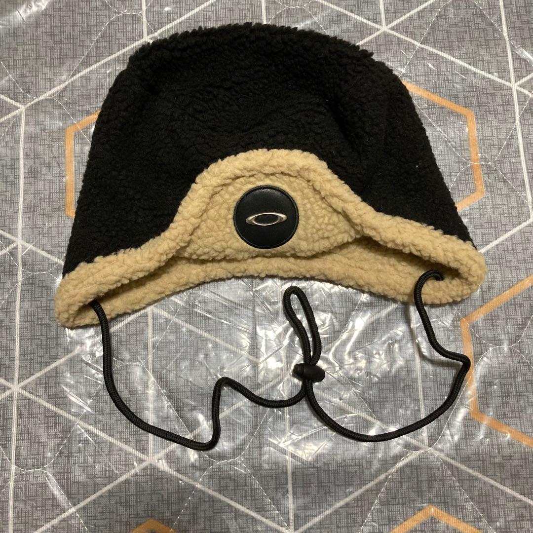 Oakley フライトキャップ ブラック/ベージュ