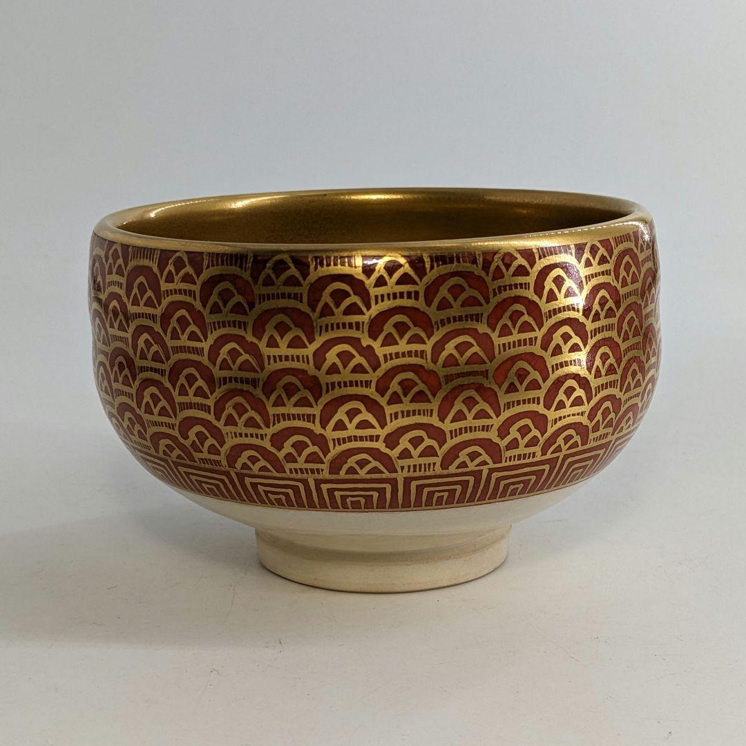 明山 九谷焼 金彩波文茶盌 共箱合布 抹茶碗 抹茶茶碗 茶道具 茶器 食器 茶陶
