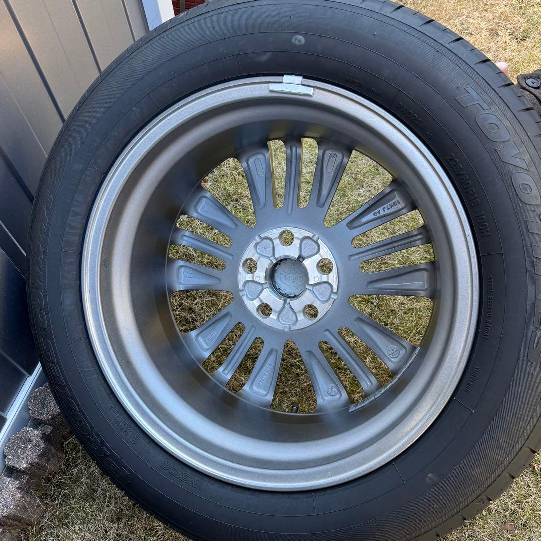 elradiall新車外し　40アルファード　Z 純正タイヤホイール