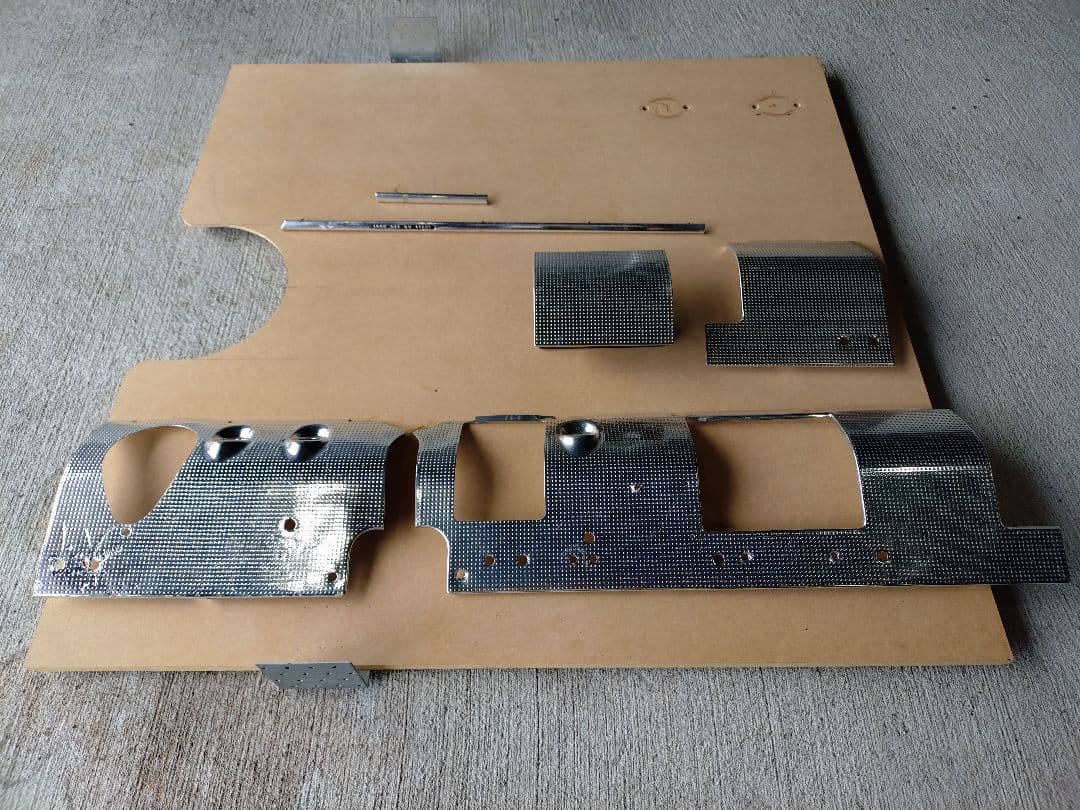 S様　60インパラパーツ　４点セット