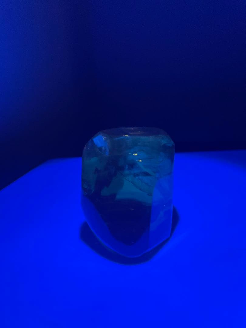 インペリアルトパーズ　710ct 未鑑定　色石