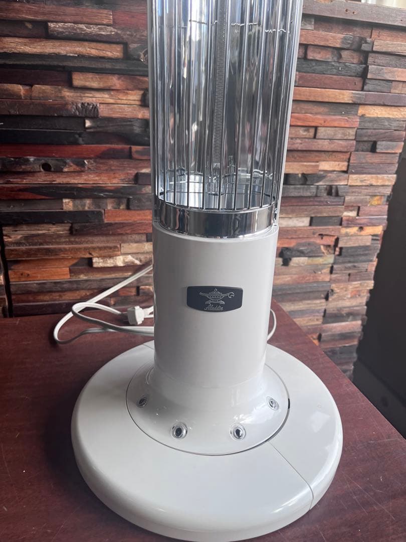 遠赤グラファイトヒーター　アラジン　Aladdin