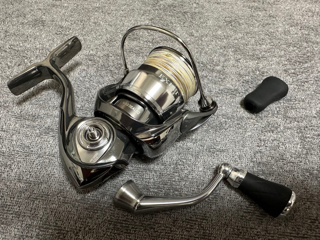 ★ダイワ★22 EXIST LT2500S★１回使用極美品★イグジスト