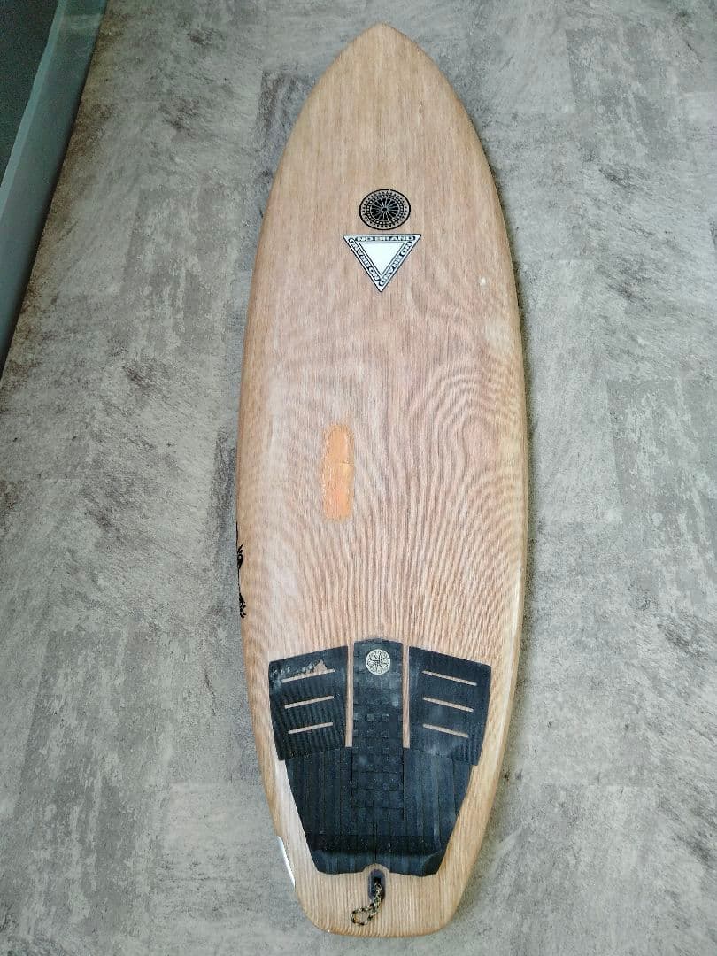 要リペア　5.7 NOBRAND　SURFBoard