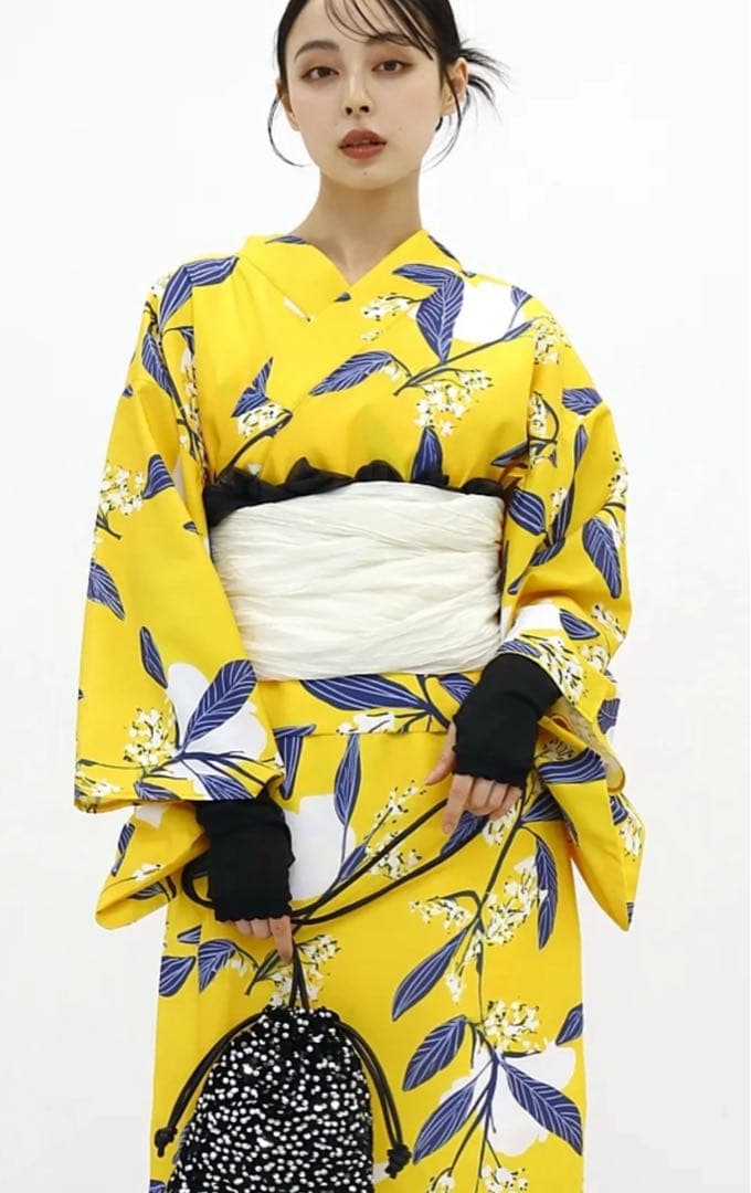 新品　花柄　着やすい　2部式　浴衣ワンピース・帯セット（黄色）