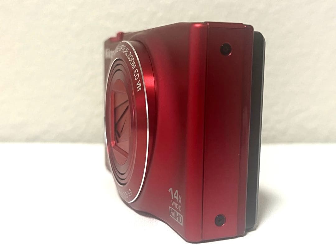 Nikon　COOLPIX　S8200　デジタルカメラ