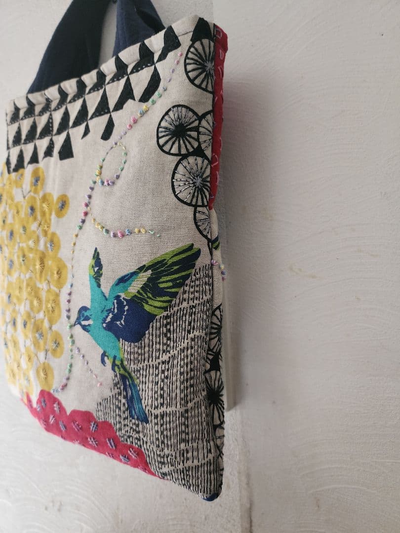 ♡新作　希少　エチノ生地　鳥の絵柄が可愛い刺し子バッグ　センソユニコ慈雨等