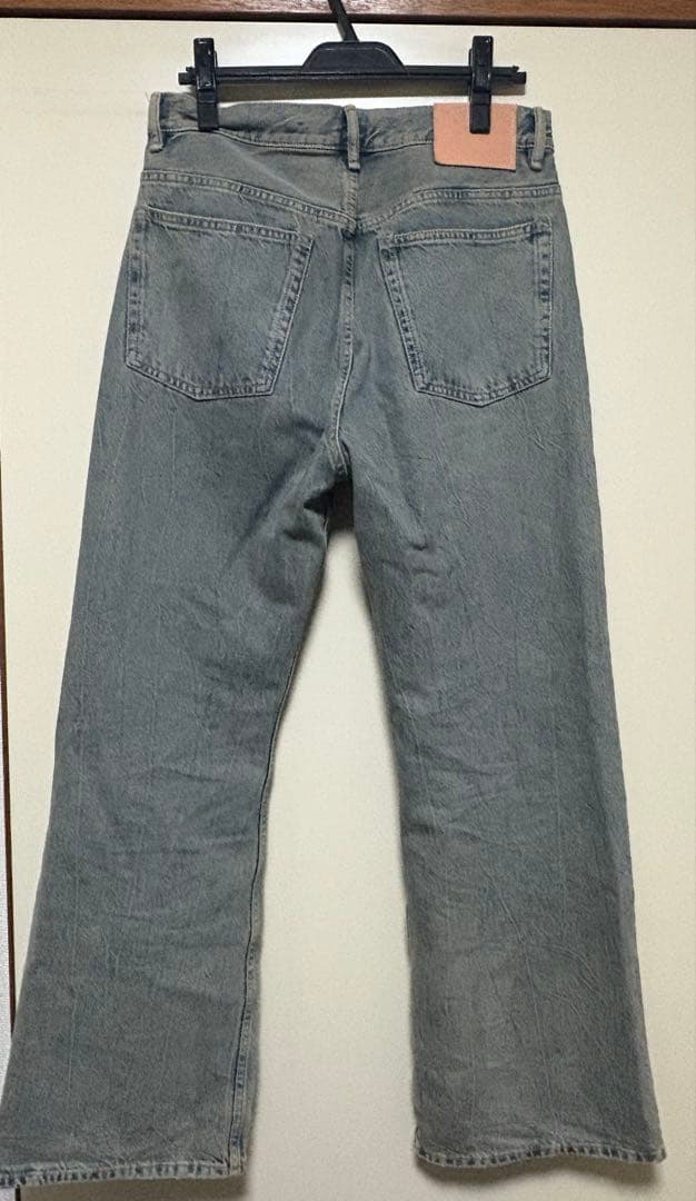 Acne Studios 2021M Delta ルーズフィットジーンズ