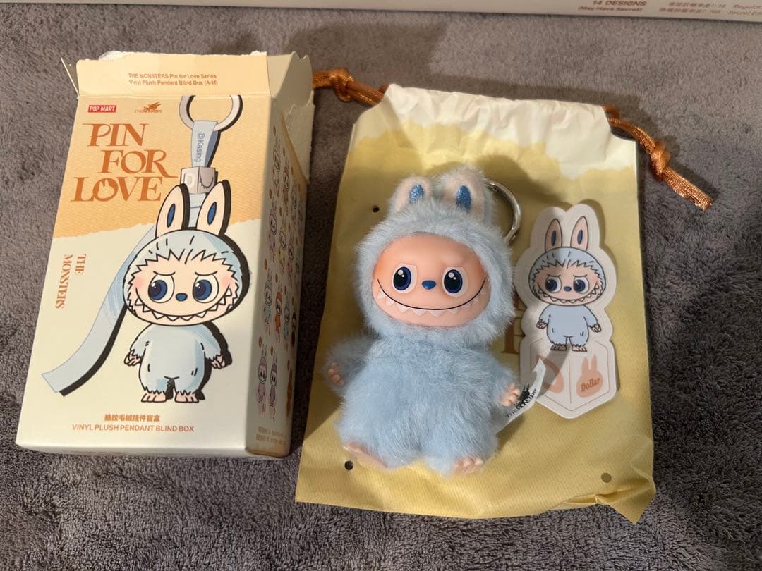 FIN FOR LOVE THE MONSTER イニシャル　ラブブ　7個入り