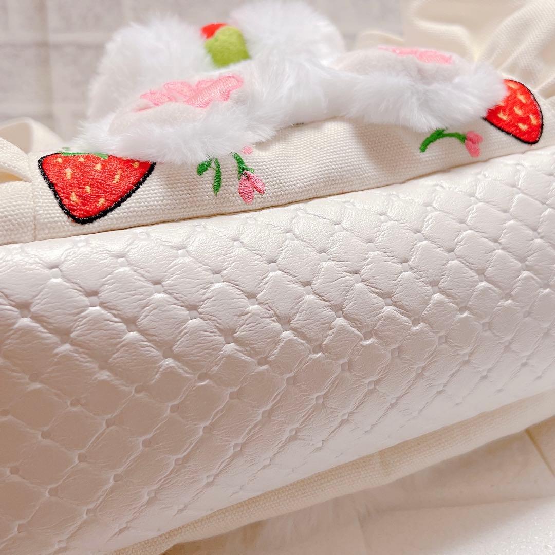 コヤンイサムチョン うさぎ サンダーちゃん のいちご刺繍 フリルトートバッグ