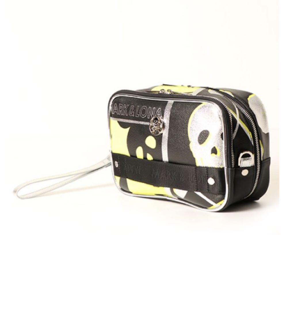 ◆新品◆ マークアンドロナ　多機能クラッチポーチ