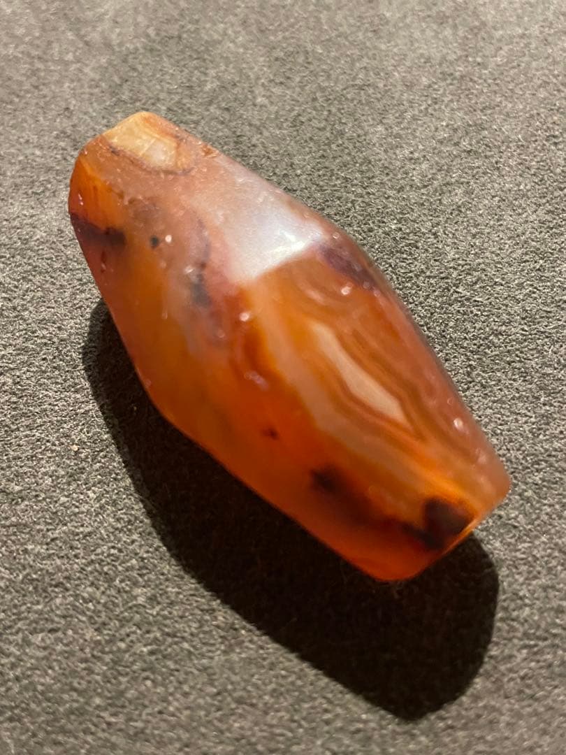 古墳時代 大型瑪瑙切子玉 出土品