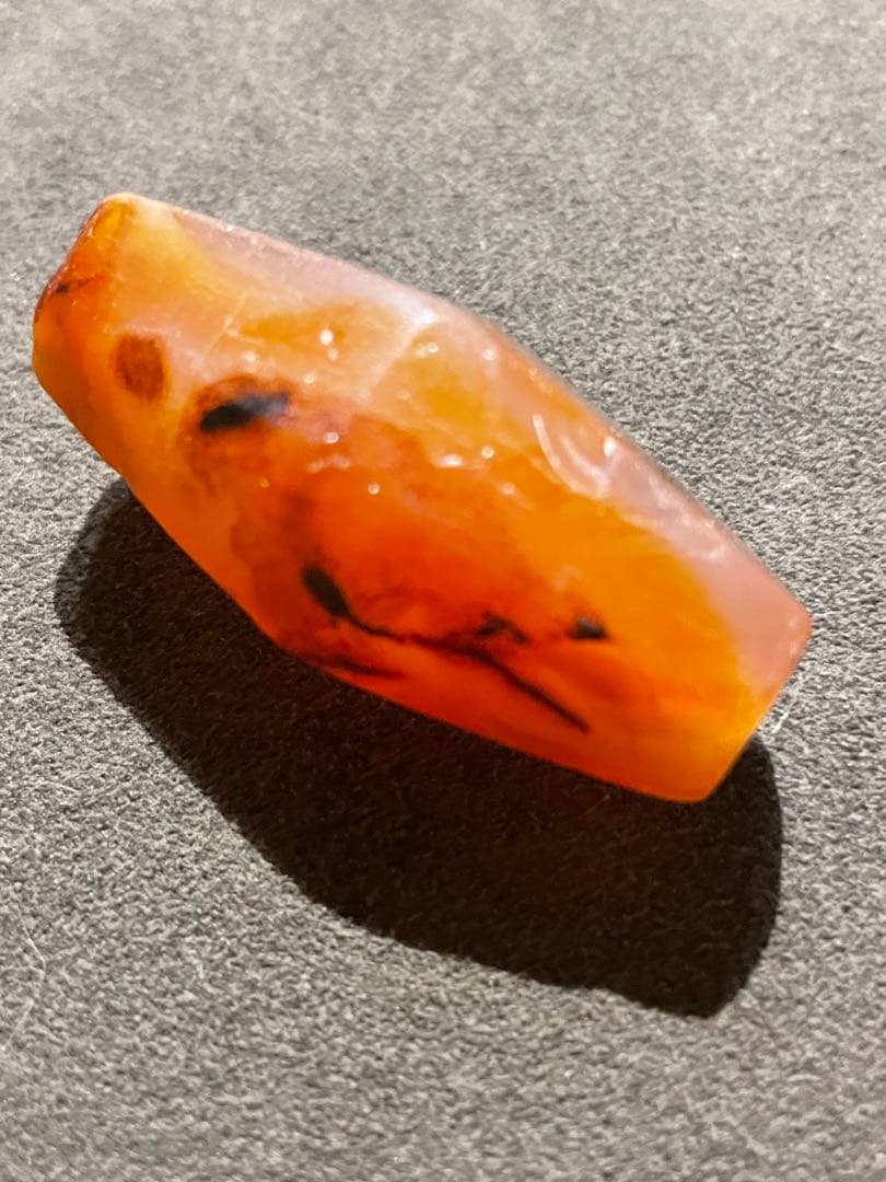 古墳時代 大型瑪瑙切子玉 出土品