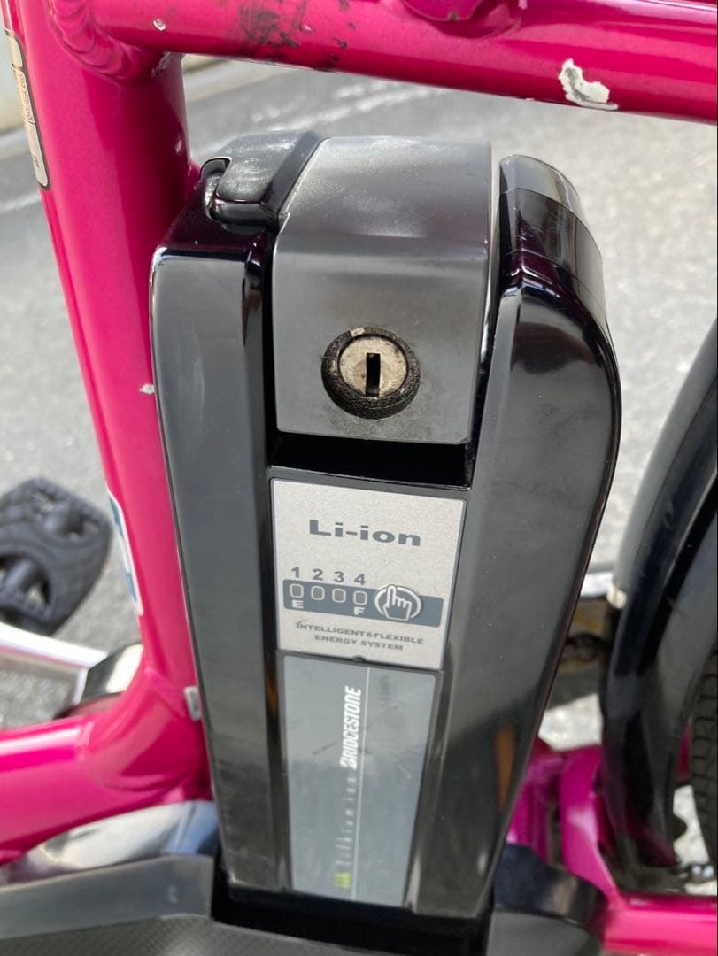 1772業界最長12ヶ月保証付！送料無料エリア多数！安全整備済み！電動自転車