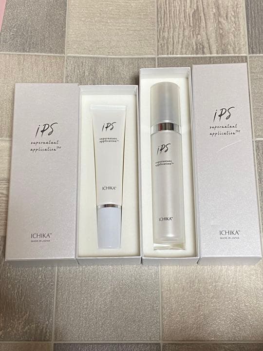 新品　当日発送！！イチカ　化粧水　美容クリーム