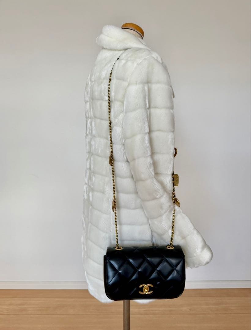 CHANEL ショルダーバッグ　ハート　チェーン　ノベルティ　週末価格❗️