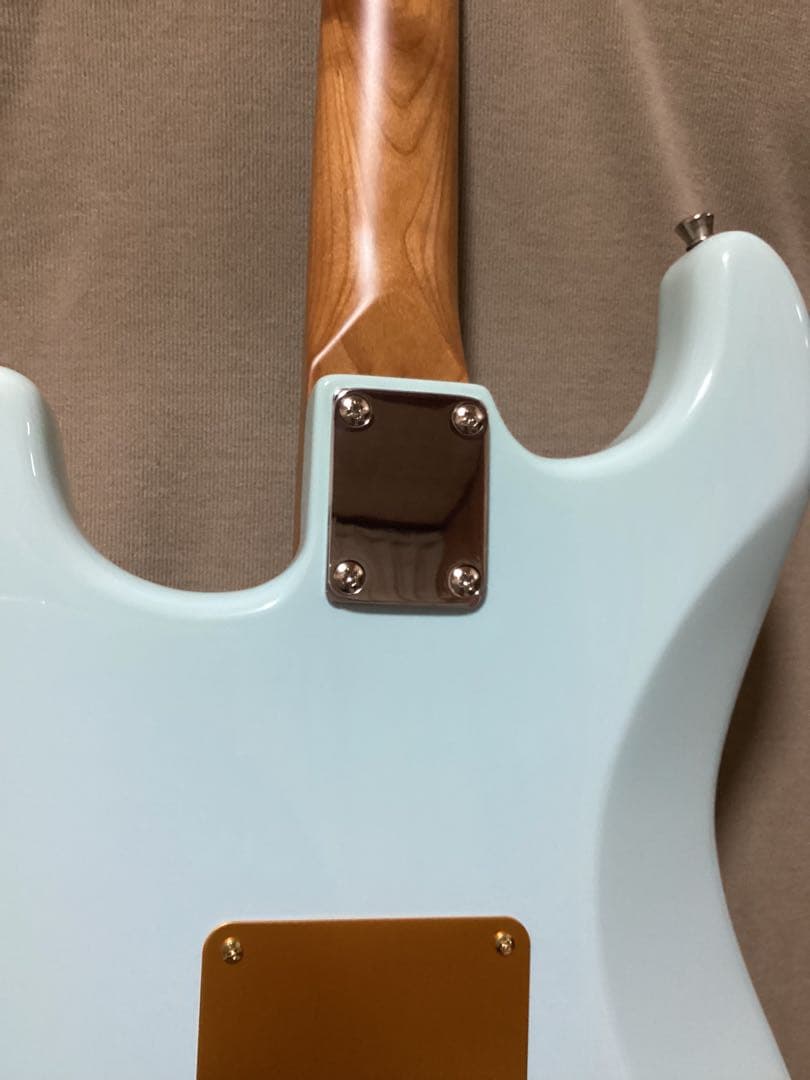 バッカスBacchusストラトキャスター ローステッドメイプル エレキギター