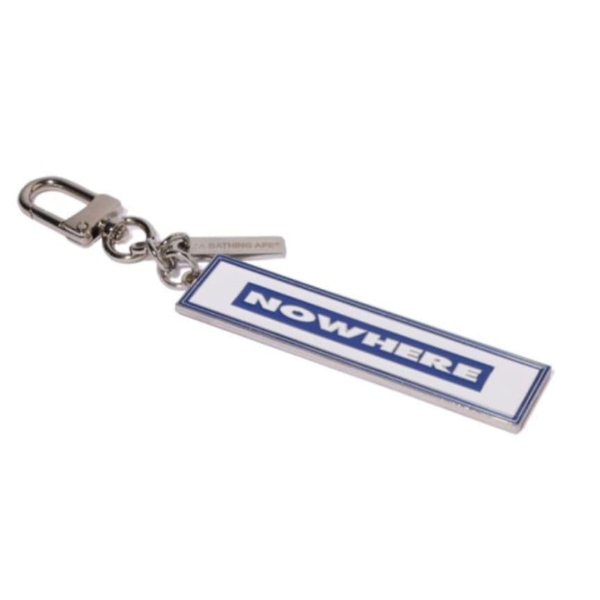 小物 A BATHING APE NOWHERE KEYCHAIN