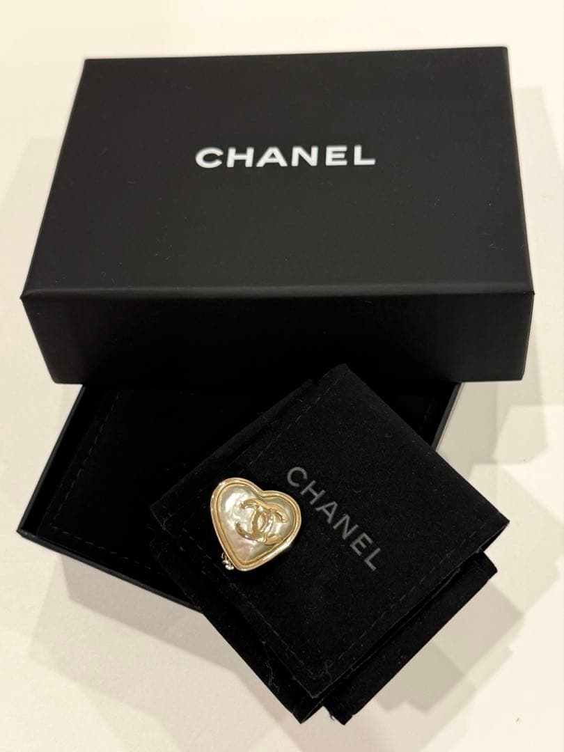 CHANEL ハート型 イヤリング 片方 パール シャネル