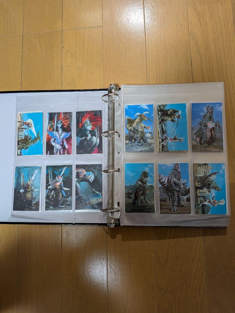 ウルトラマンA〜グレート　カード全361枚　バインダー＆ファイル付