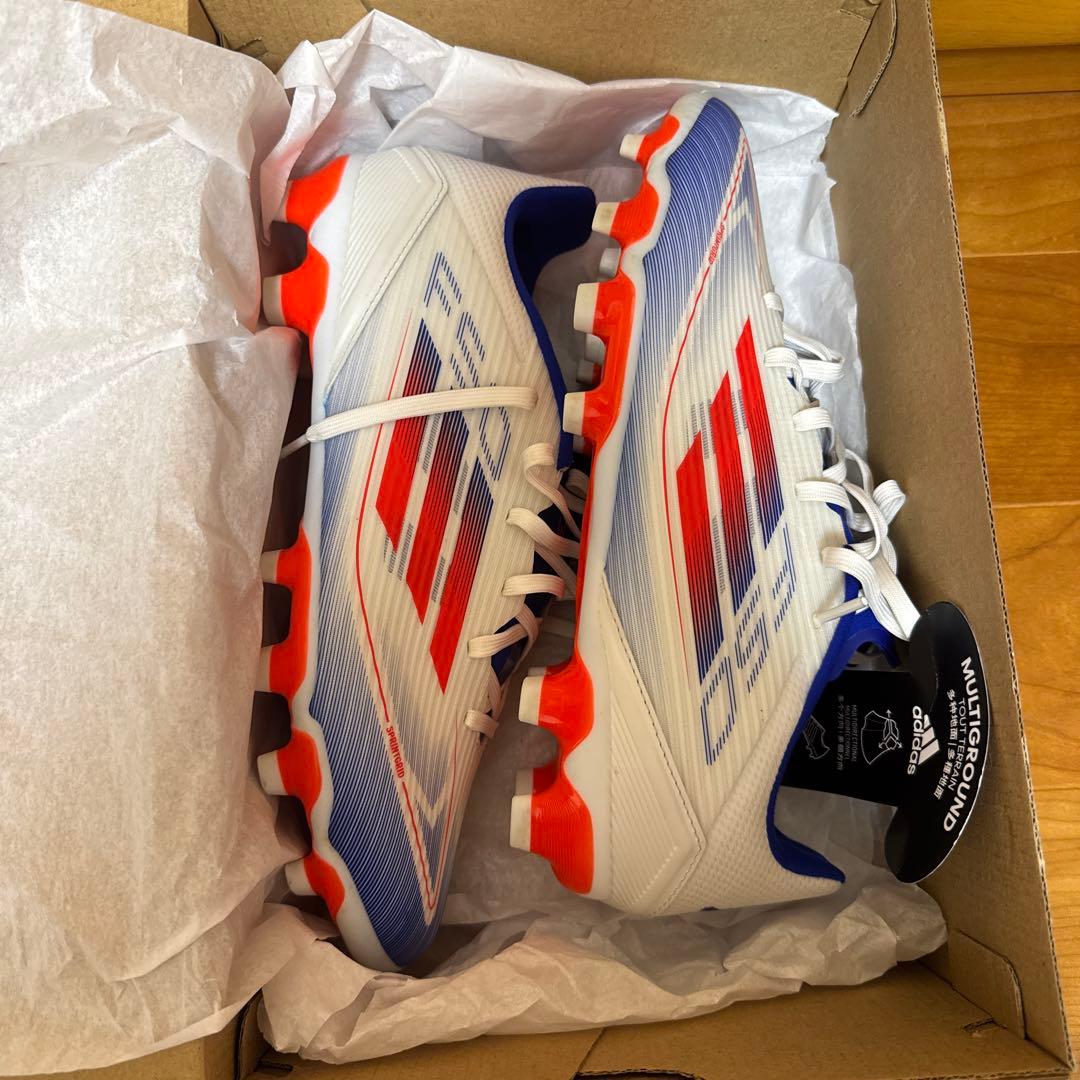 adidasサッカースパイク26.5