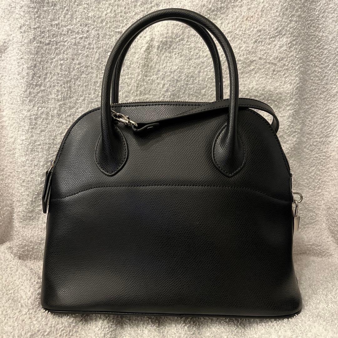 ☆本革　ブガッティ　ハンドバッグ　ブラック　カラー☆