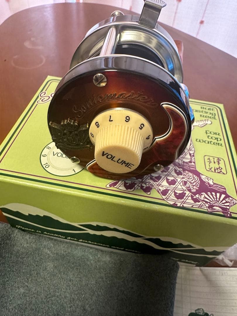 津波ルアーズ　ソニックマスター リール MM-4600SD 6th 新品未使用