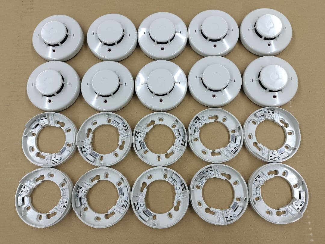 能美防災㈱　光電式スポット型感知器　FDK246