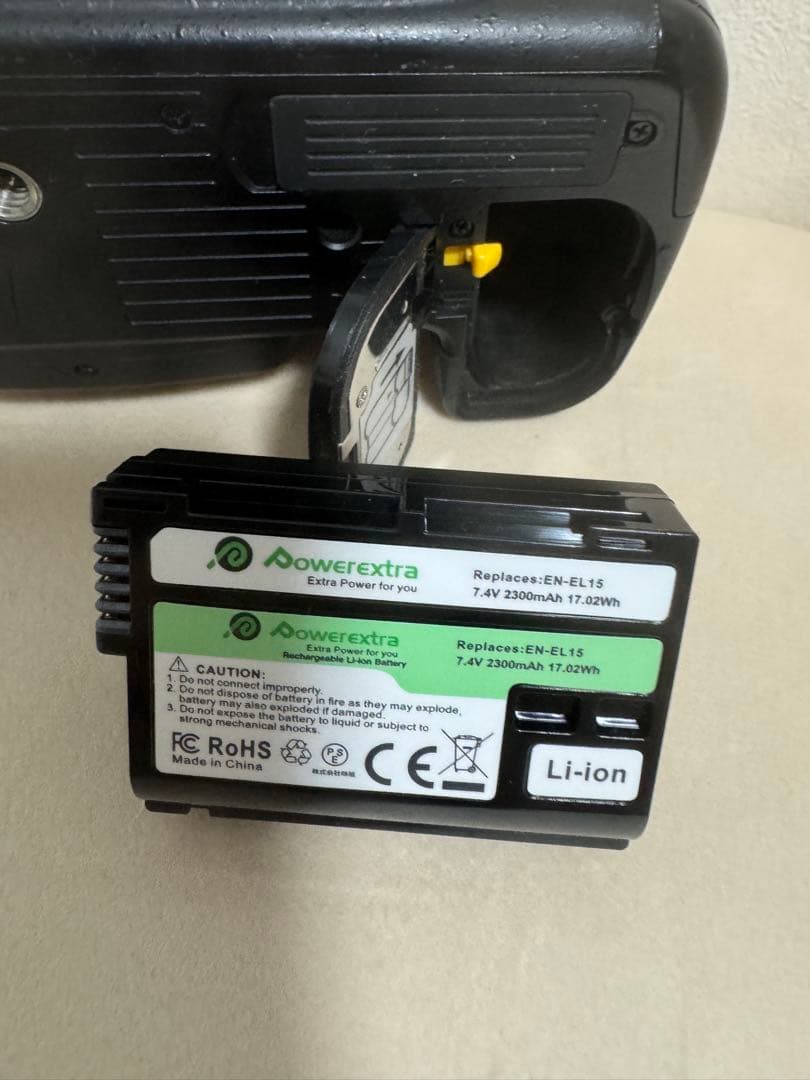 Nikon D7000 デジタル一眼レフ