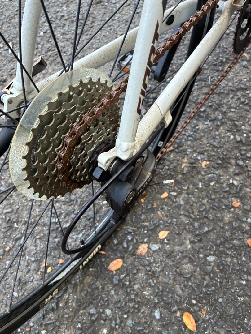 【引き取り歓迎】ジャイアント GIANT クロスバイク ESCAPE RX3